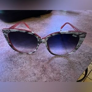 Quay EVER AFTER - BLACK WHITE TORTOISE/FADE